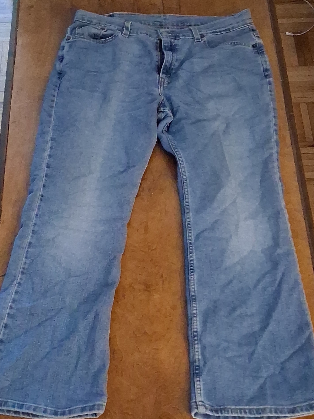 Vintage Y2K Levi 515 Women's Low Rise Light Blue Denim Jeans